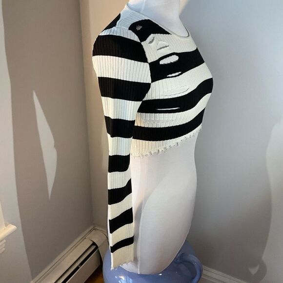 JLUXLABEL Distressed Cropped Ribbed Breton Striped Top, M. - Picture 2 of 10